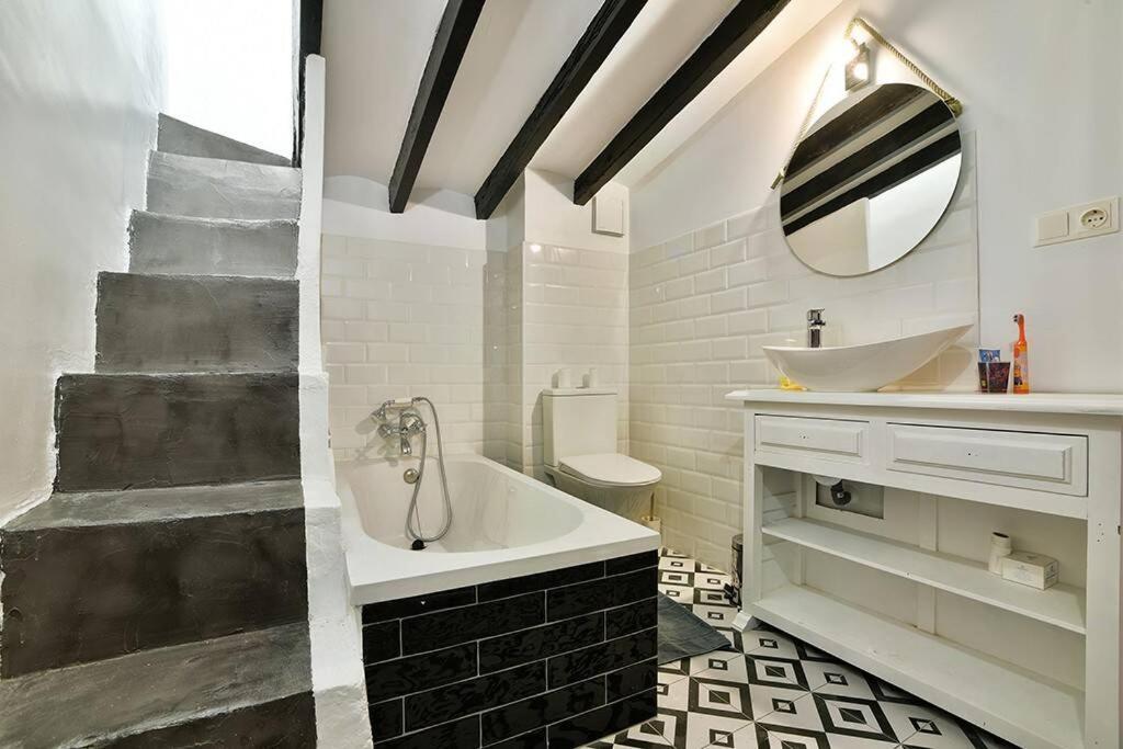 Charmante Maison Independante Dans Le Vieux Calpe Buitenkant foto